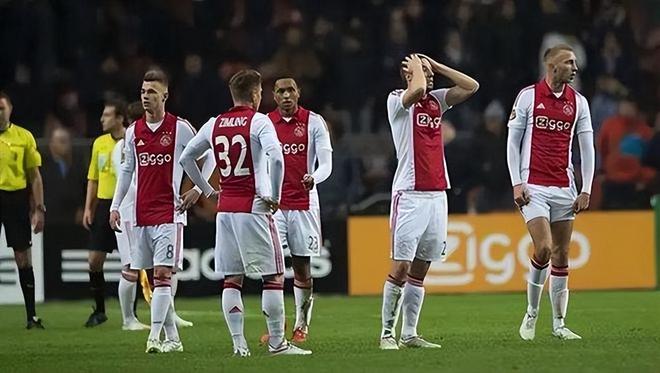 场比赛中做 场比赛中做